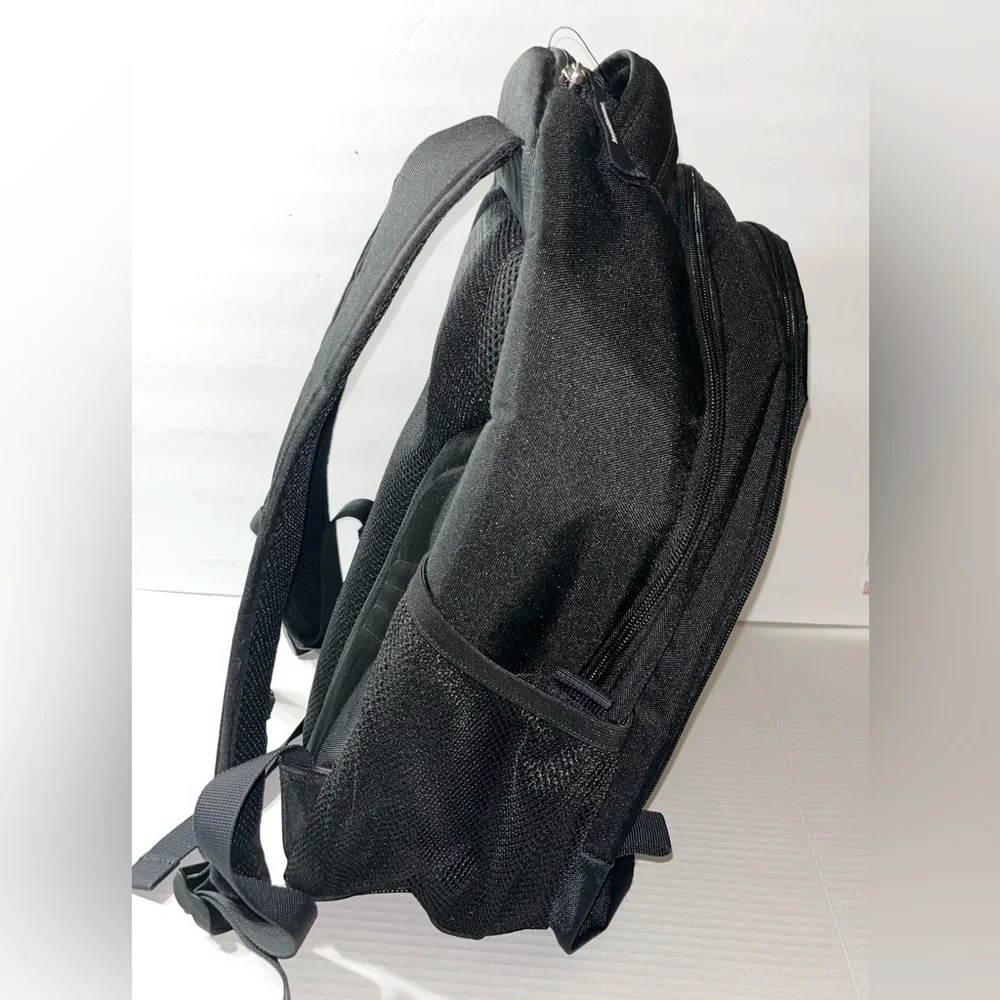 OGIO‎ Rogue Backpack Black Laptop Travel Bag Padded Heavy Duty Tech LCM Logo
